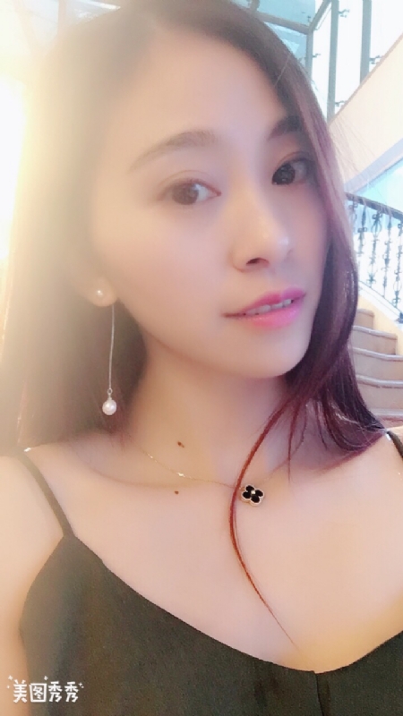 隨風的云的第一张照片--泉州相亲服务中心