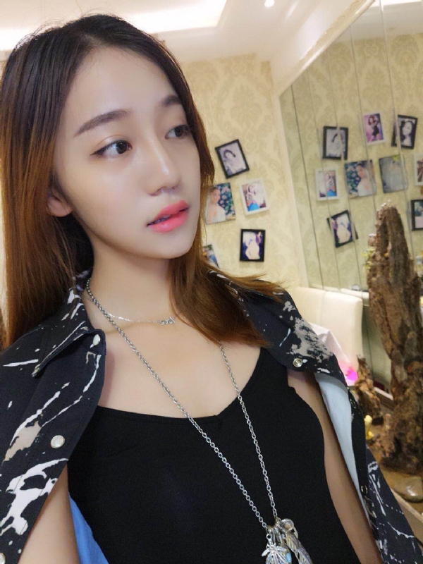 凉兮的第一张照片--泉州相亲服务中心