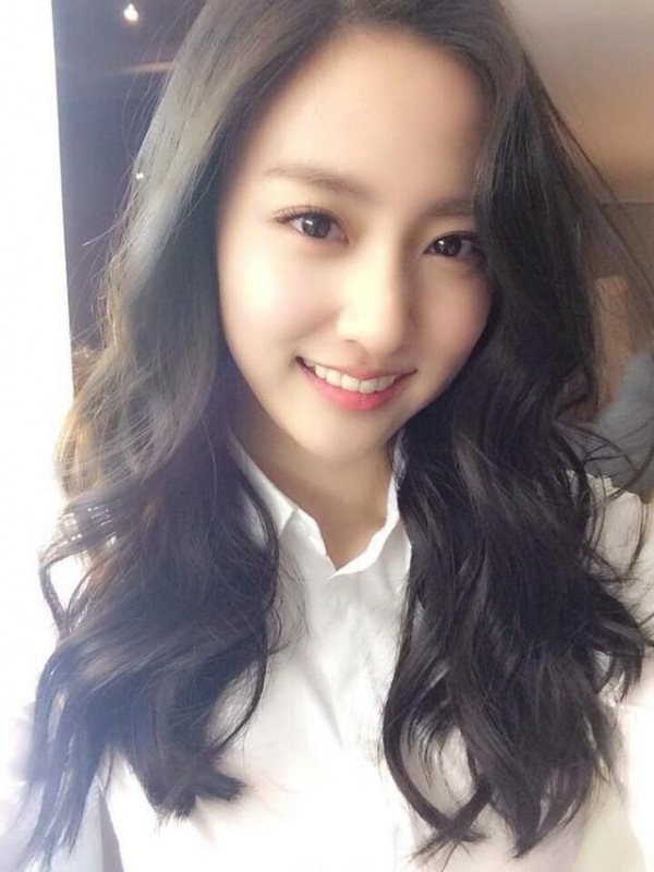 等爱的易微的第一张照片--泉州相亲服务中心