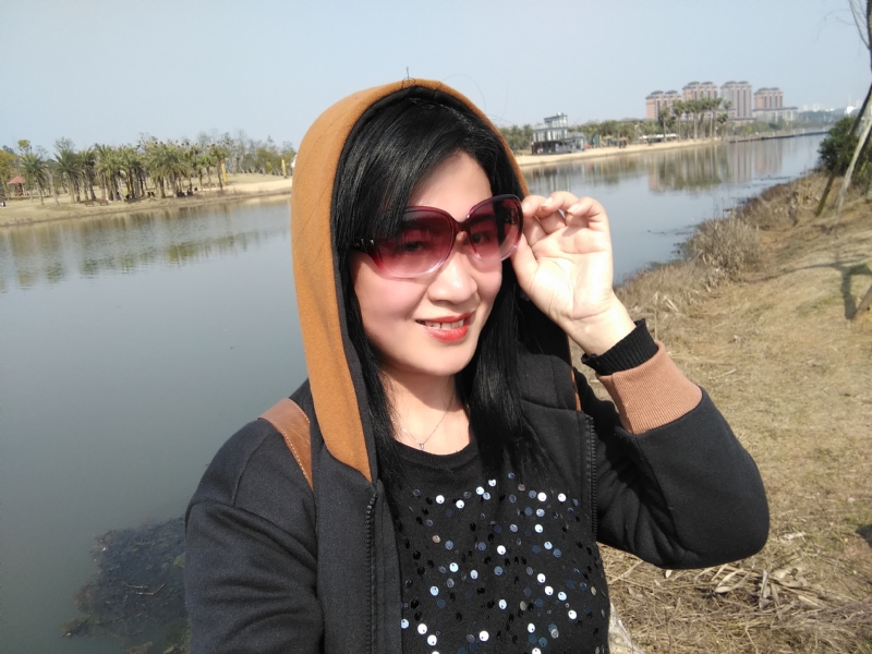 雅寻的第一张照片--泉州相亲服务中心
