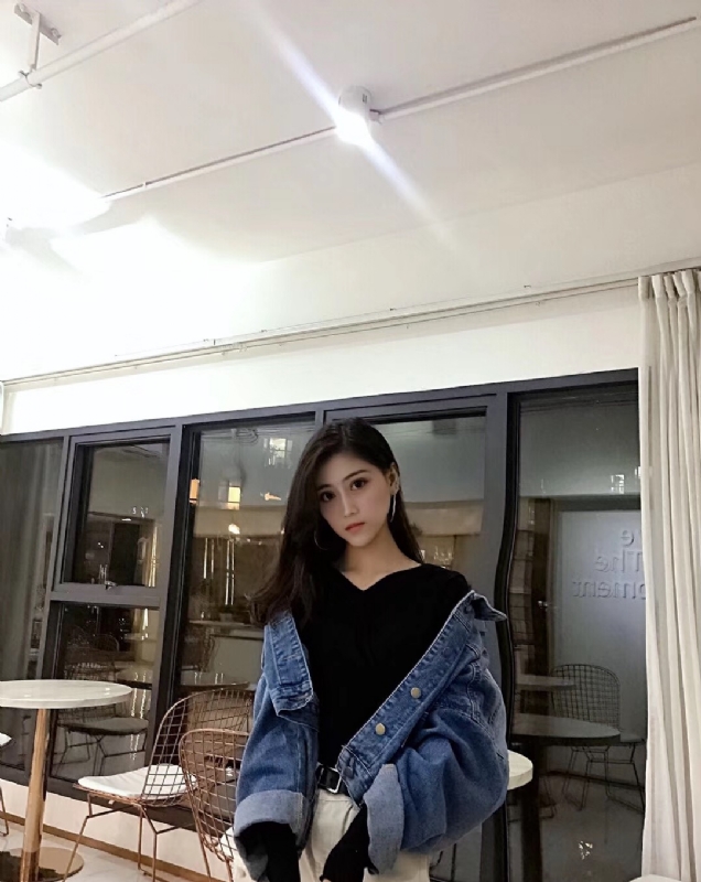 爱笑的眼睛的第一张照片--泉州相亲服务中心