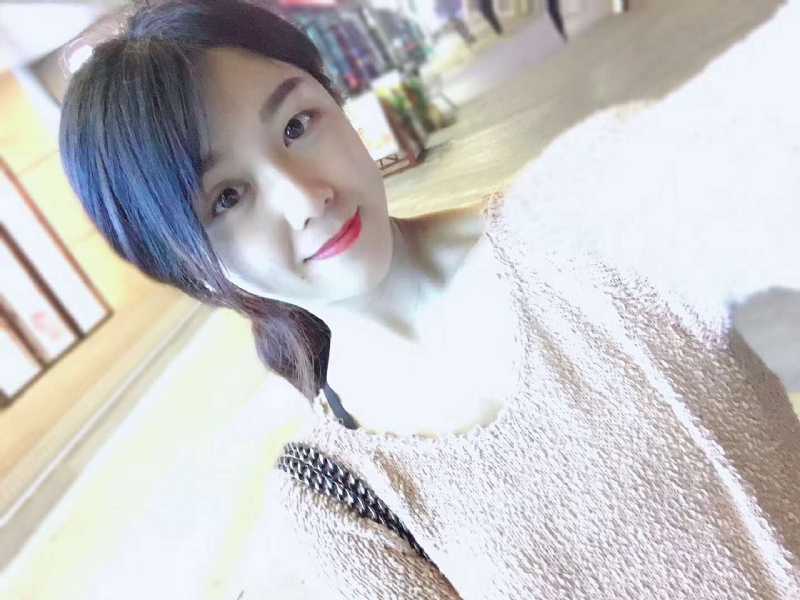 丹丹的第二张照片--泉州相亲服务中心