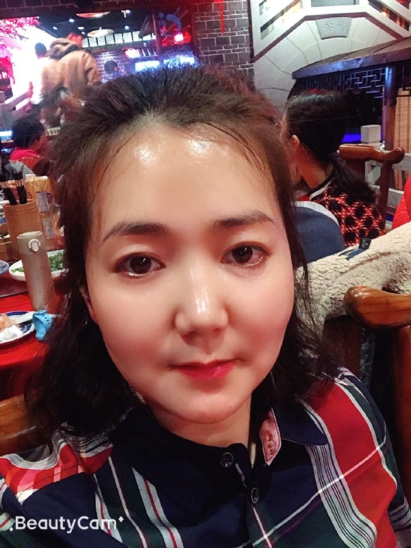 艳儿的第一张照片--泉州相亲服务中心