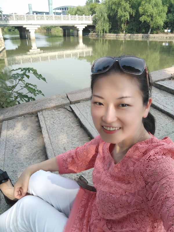 渴慕的第一张照片--泉州相亲服务中心