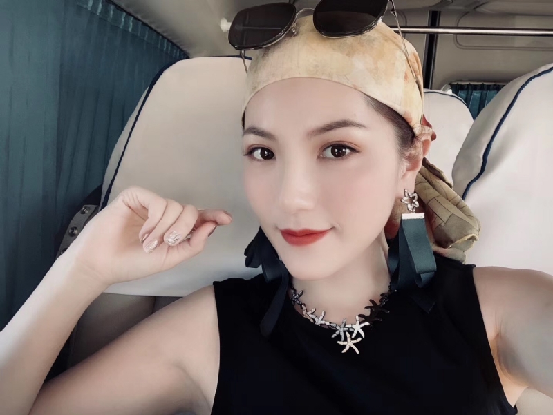 Yulili的第一张照片--泉州相亲服务中心