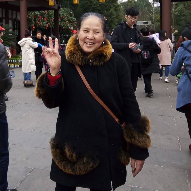 刘刘的第一张照片--泉州相亲服务中心