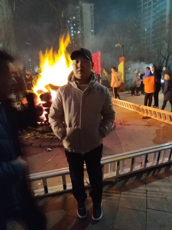 爱情里的俩个人的第二张照片--泉州相亲服务中心