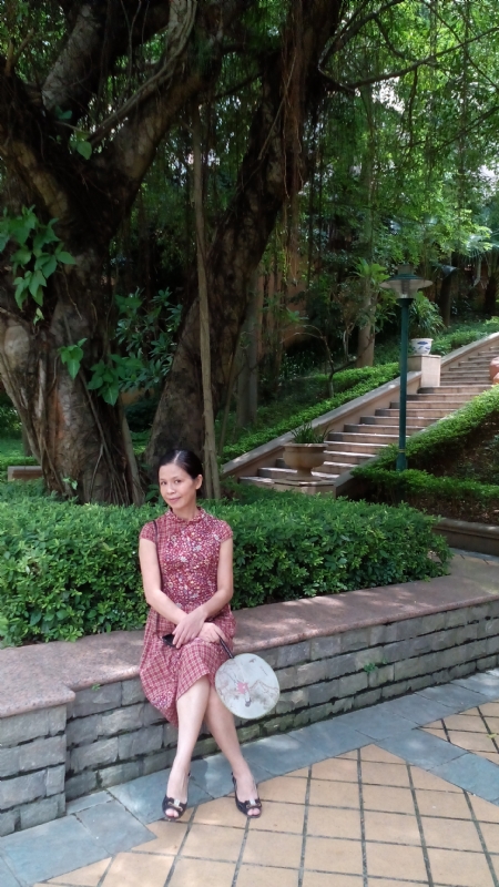丹草雨田的第一张照片--泉州相亲服务中心