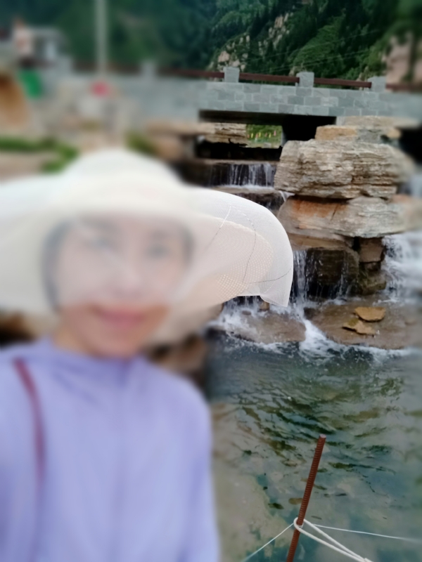 沥秋的第一张照片--泉州相亲服务中心