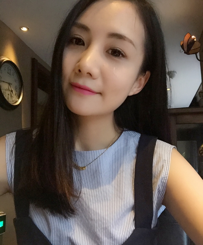 宋雅雯的第一张照片--泉州相亲服务中心