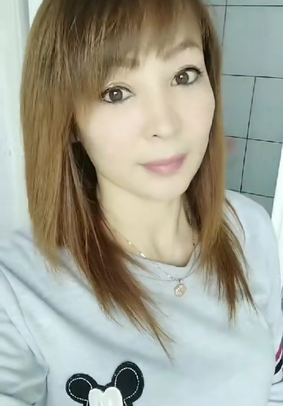 魅力白玲的第一张照片--泉州相亲服务中心