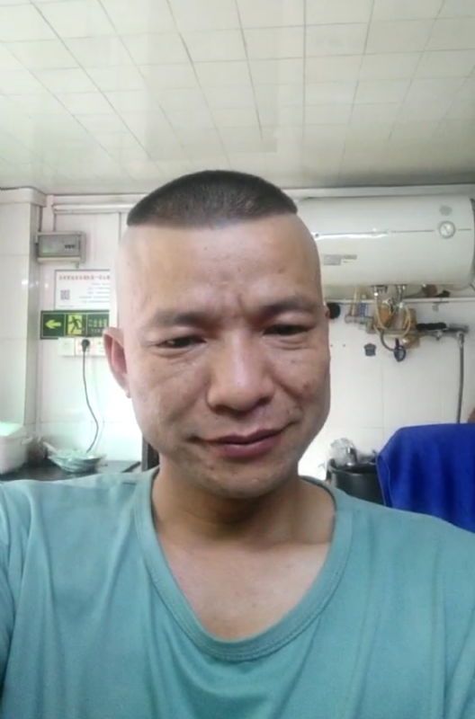 自创生涯的第一张照片--泉州相亲服务中心