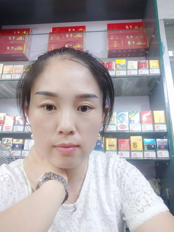 睿智的第二张照片--泉州相亲服务中心