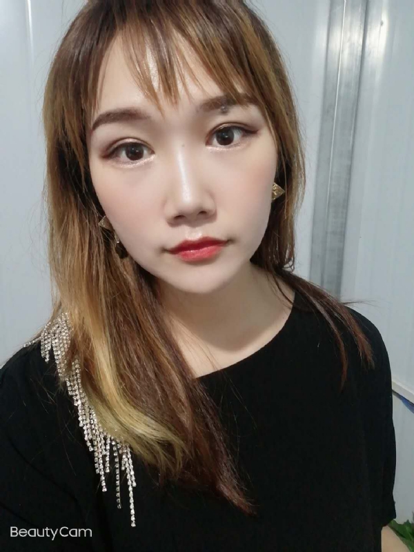 艾薇的第四张照片--泉州相亲服务中心