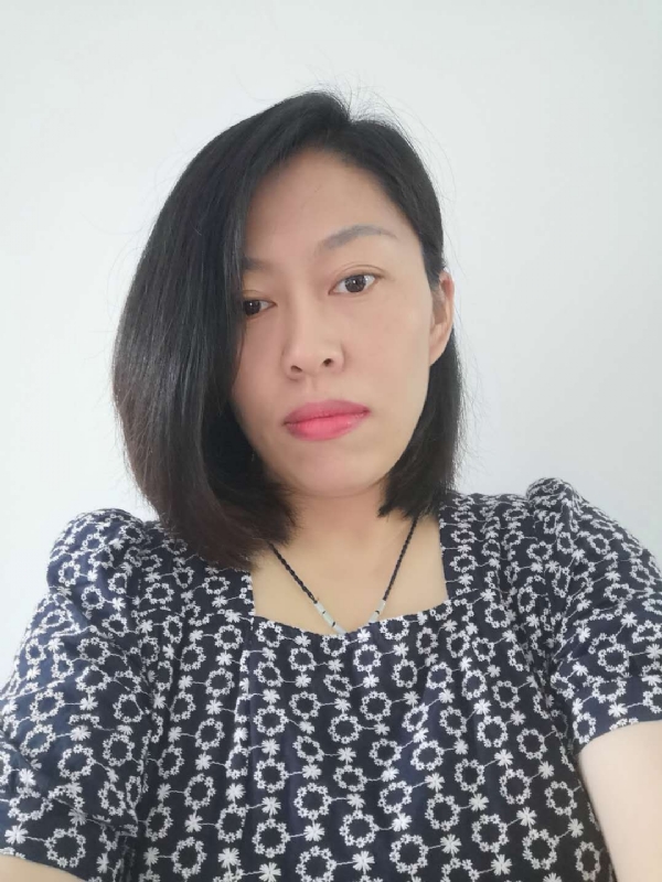 一笑而过的第三张照片--泉州相亲服务中心
