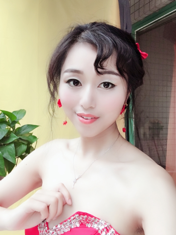 薇薇的第二张照片--泉州相亲服务中心