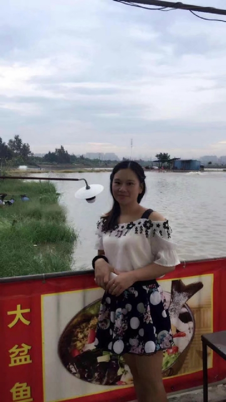 莹莹的第一张照片--泉州相亲服务中心