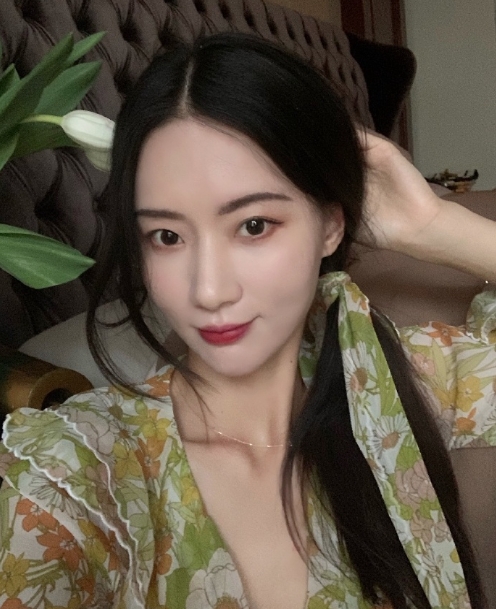 倾城的第一张照片--泉州相亲服务中心