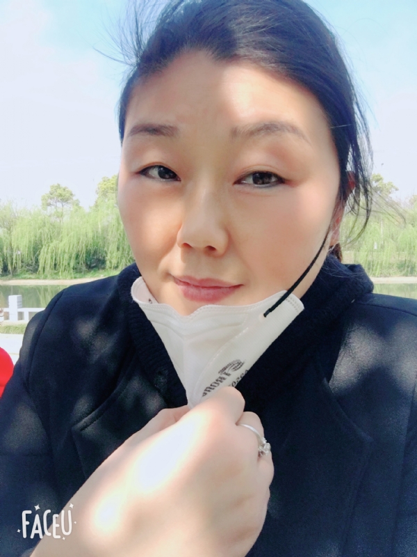 花开半夏的第一张照片--泉州相亲服务中心