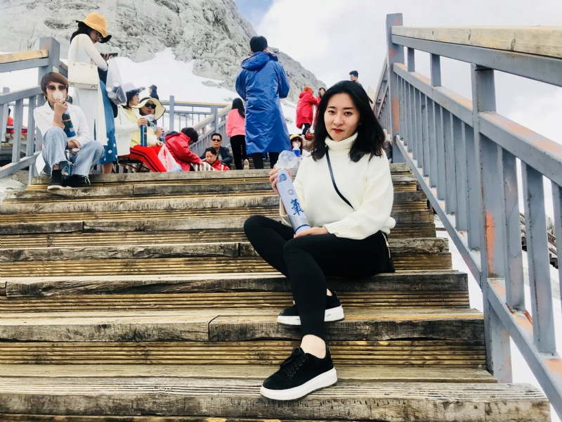 依雪的第四张照片--泉州相亲服务中心
