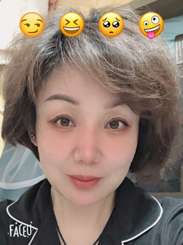 飘拂的第一张照片--泉州相亲服务中心