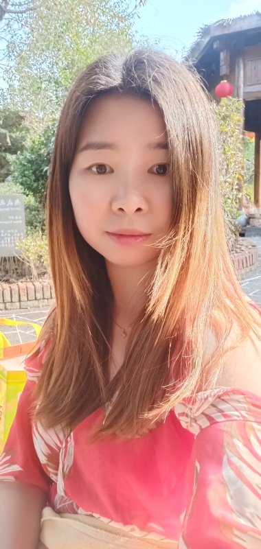 赫赫的第一张照片--泉州相亲服务中心