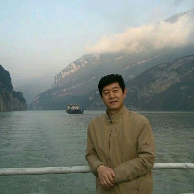 优秀善良1.78的第一张照片--泉州相亲服务中心