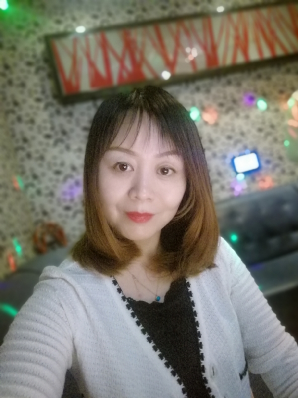 心如止水的第一张照片--泉州相亲服务中心