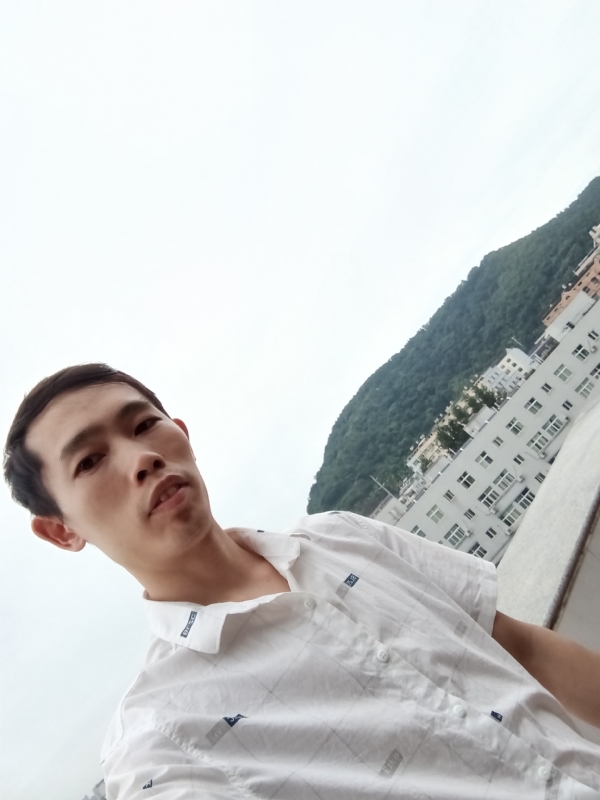 会飞的鱼的第一张照片--泉州相亲服务中心