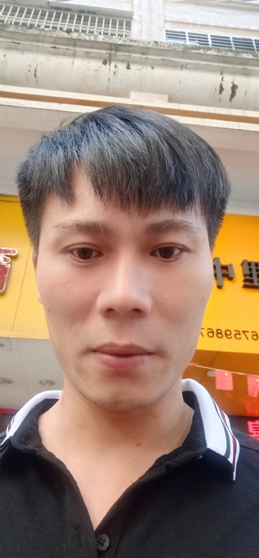 笑看人生的第一张照片--泉州相亲服务中心