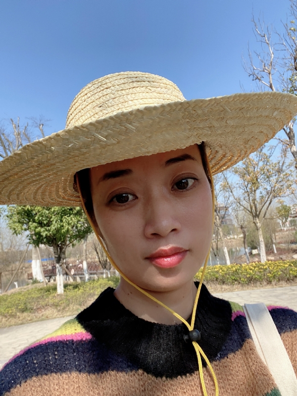 简单的第一张照片--泉州相亲服务中心