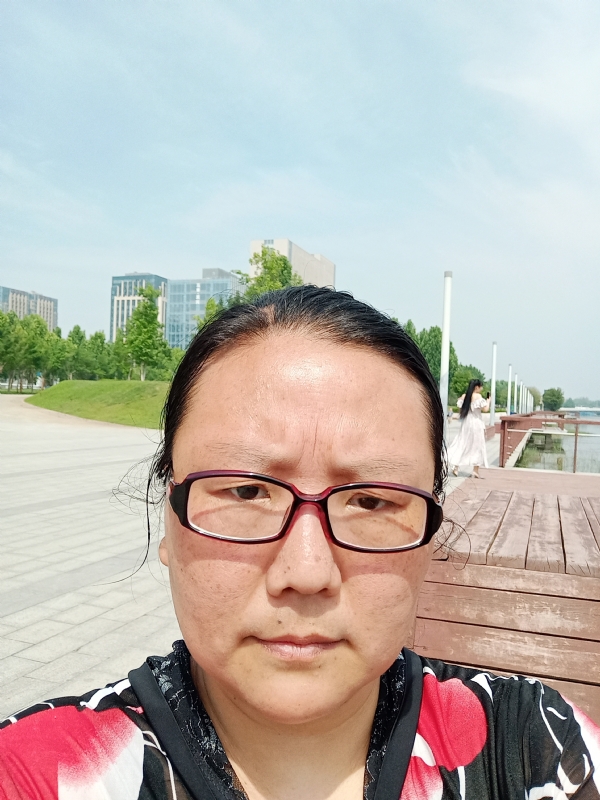 苦乐的第四张照片--泉州相亲服务中心