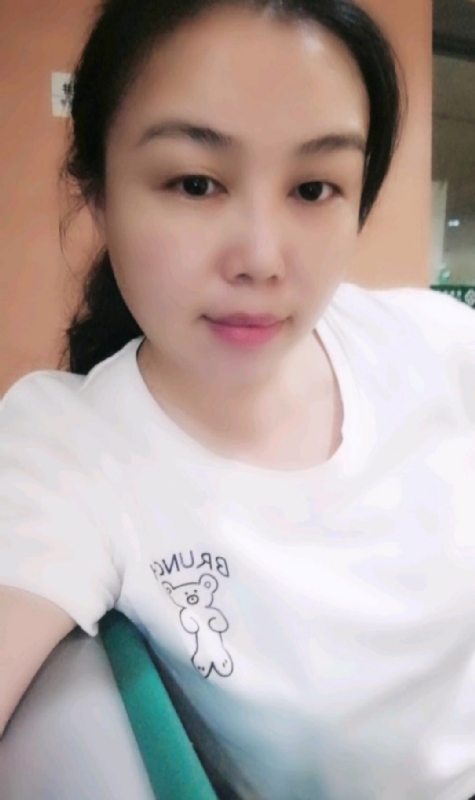 淡淡的云的第四张照片--泉州相亲服务中心