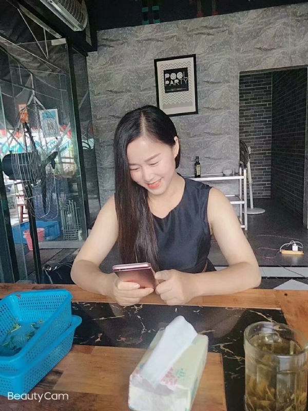 如不坚强弱给谁看的第一张照片--泉州相亲服务中心