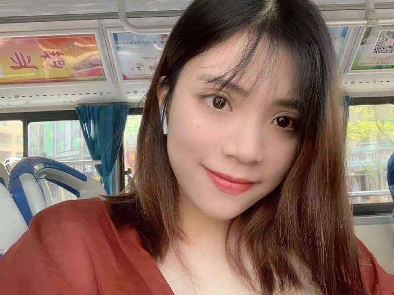 小眼睛的第一张照片--泉州相亲服务中心