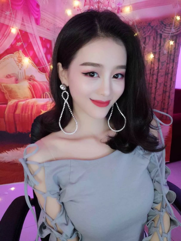 Cici的第三张照片--泉州相亲服务中心