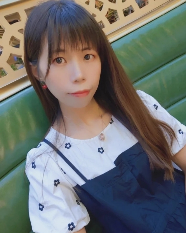 aliya的第一张照片--泉州相亲服务中心