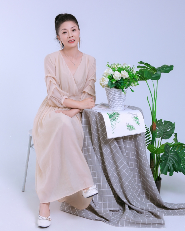 Anna的第一张照片--泉州相亲服务中心