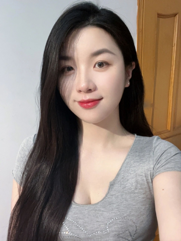 乔乔在寻爱的第二张照片--泉州相亲服务中心