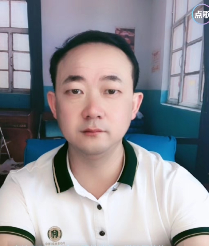 成秀才的第二张照片--泉州相亲服务中心