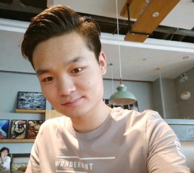 裴海洋的第一张照片--泉州相亲服务中心