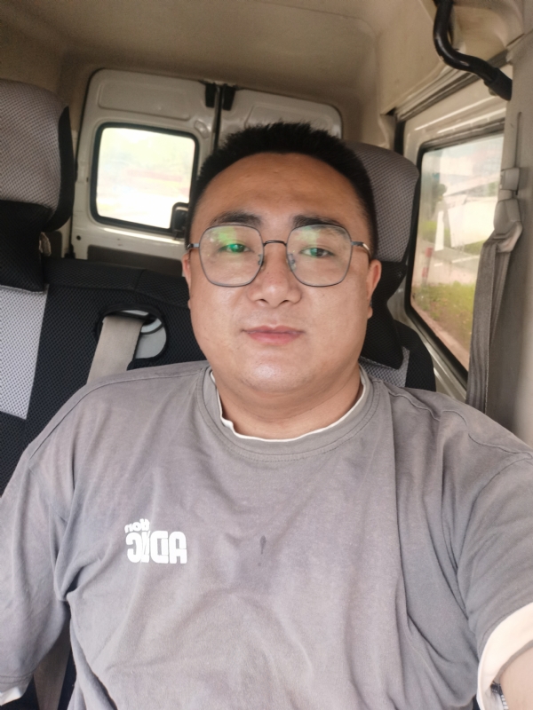 奇卡的第二张照片--泉州相亲服务中心