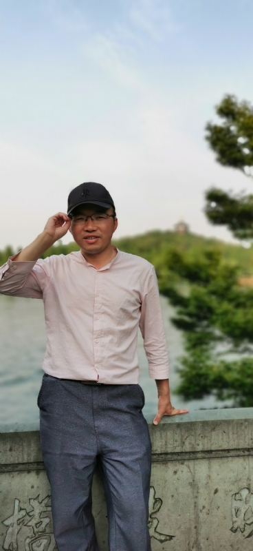 大叔有点忙的第三张照片--泉州相亲服务中心
