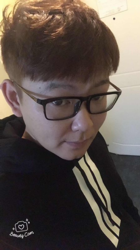 石头啊的第一张照片--泉州相亲服务中心