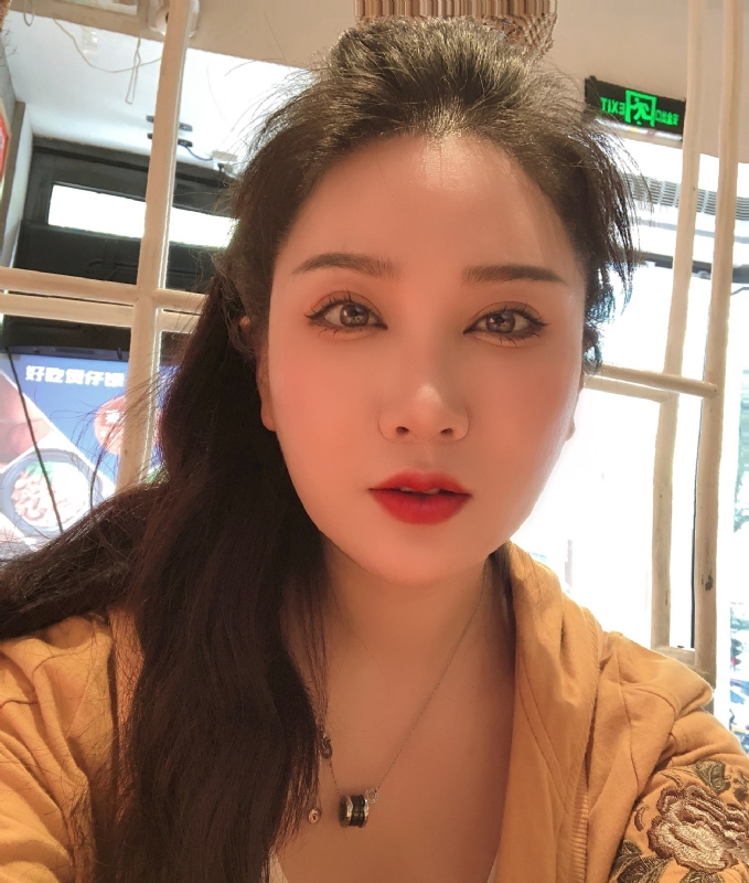 琳达的第二张照片--泉州相亲服务中心