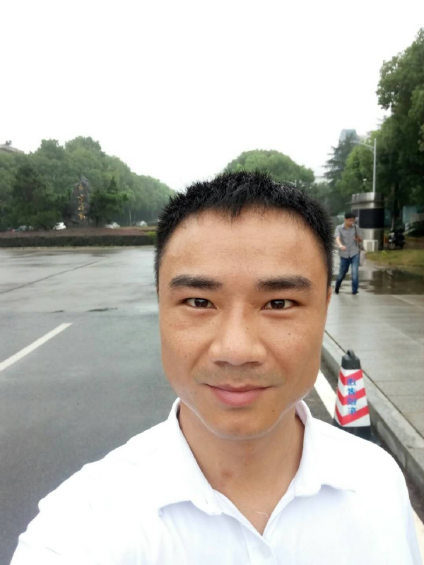 水木年华的第一张照片--泉州相亲服务中心