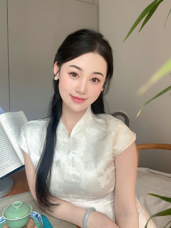 小慧的第一张照片--泉州相亲服务中心