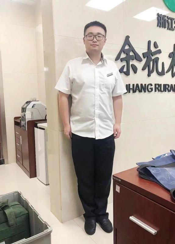君临天下的第一张照片--泉州相亲服务中心