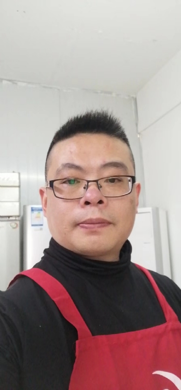 努力奋斗的第一张照片--泉州相亲服务中心