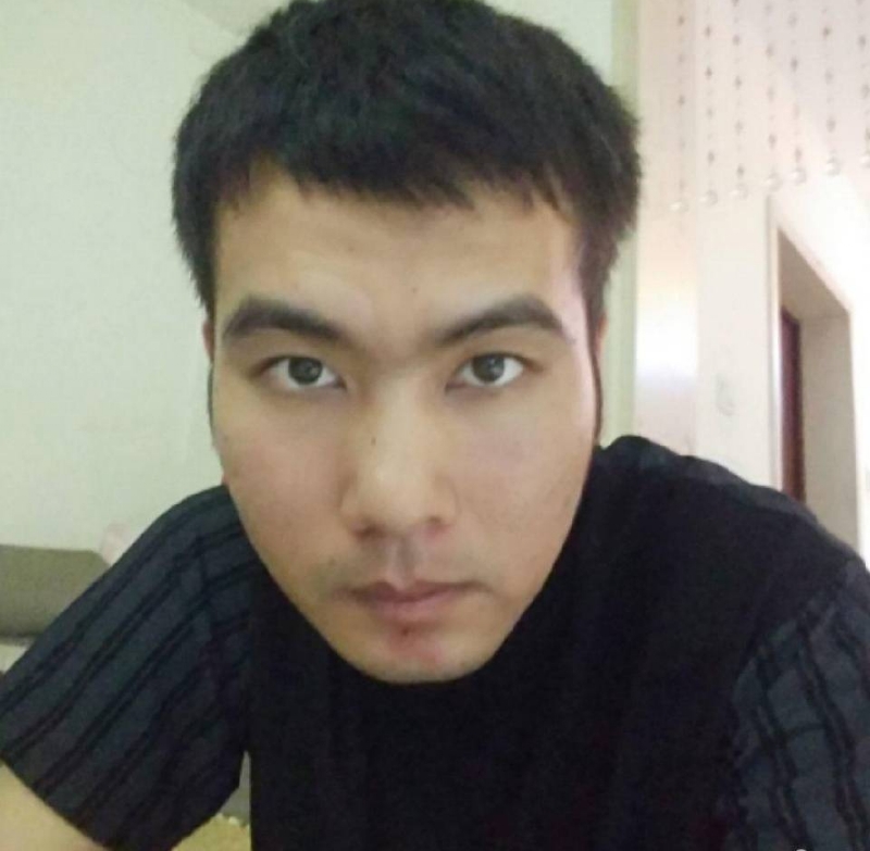 哭泣的小三的第三张照片--泉州相亲服务中心